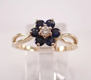 Anello di Fidanzamento Zaffiro Blu Simulato Taglio Tondo 2 Ct Placcato Oro Giallo 14k - Foto 1 di 8