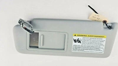 2015-2017 Audi A3 para-sol para-sol driver lado esquerdo sunvisor fabricante de equipamento original - Imagem 1 de 4