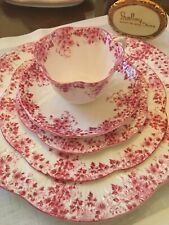 SHELLEY DAINTY PINK DAISY  (5-place setting)  CUP, SAUCER, 6", 8", and 11" PLATE