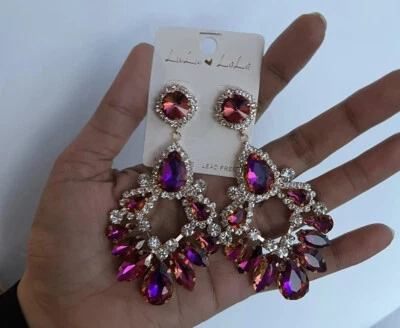 "Pendientes grandes fucsia grandes largos de oro AB rosa magenta estrás cristal 3,6""" Foto 1 de 4