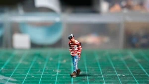 Kepopic Miniature Figure Scale 1/64 For Diecast - Picture 1 of 4