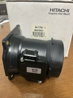 Hitachi Mass Air Flow Sensor MAF0021 NOS 97-99 Passat 98-99 Audi A4, A6. - Imagem 1 de 2