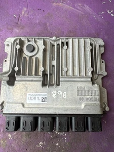 BMW 18-25 F90 F92 F93 M5 M8 ENGINE ECU DME 9847295 0261S101B5 - Picture 1 of 4