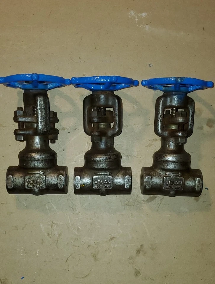 VELAN 3/8" Gate Valve W-2054W-02TY Class800 1975psi @100°F Socket Weld - Image 1 of 4