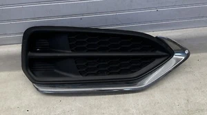 2016 2017 2018 ACURA RDX RIGHT RH SIDE LOWER FOGLIGHT BEZEL OEM - Picture 1 of 5