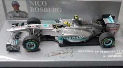 Minichamps Mercedes GP Petronas F1 Team MGP W02 N.Rosberg 2011 410110008  1:43 - Image 1 of 3