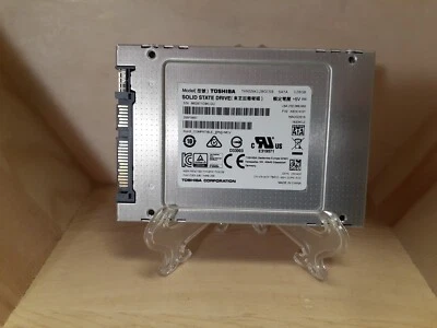 Toshiba SG5 Series 128GB 2.5" Solid State Drive SSD THNSNK128GCS8 - Image 1 of 3