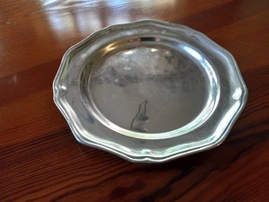 Vintage Wilton Armetale RWP Zinn Speiseteller Queen Anne Ladegerät Schale 9,5" - Bild 1 von 3