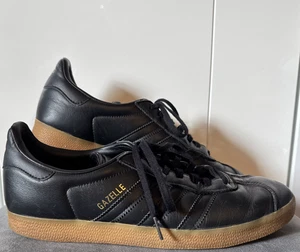 Adidas Trainers Gazelles Black Leather Gum Sole Men's Size UK 9 (43 1/3) - Picture 1 of 21