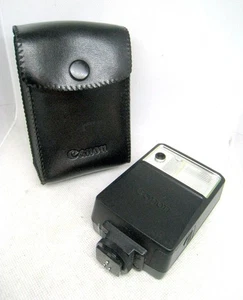Canon Speedlite 133A Shoe-mount Flash for Canon 35mm SLR Film Cameras - Picture 1 of 10