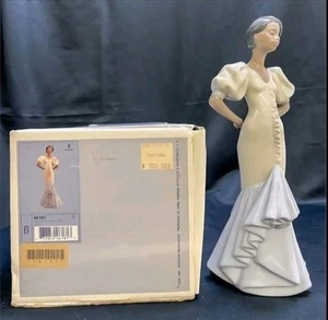 Lladro 6181 Dama Color Manos Atras Velisa Black Legacy Retired Figurine RARE - Picture 1 of 9