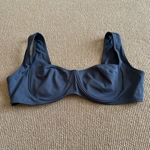 Skims Swim Gunmetal Shaping Unlined Underwire Bikini Top, Size 4X NWT - Picture 1 of 3