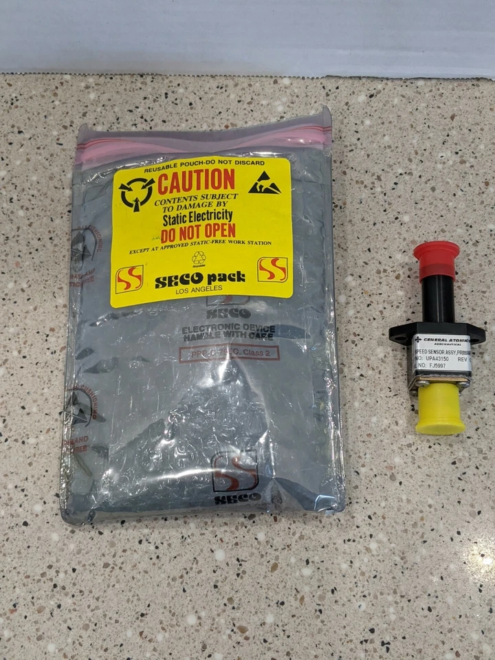Nuevo sensor de velocidad tacómetro General Atomics UPA43150, 6680-01-518-9998 Foto 1 de 4