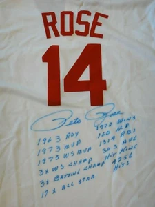 PETE ROSE SIGNED REDS JERSEY WITH 12 HANDWRITTEN STATS BECKETT BAS CERTIFIED. - Picture 1 of 8