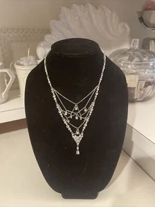 $148 NWT CAROLEE SILVER TONE & CRYSTAL 22" NECKLACE W/ LATTICE DETAIL- JL97 - Picture 1 of 5