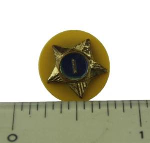 Vtg BSA Boy Cub Scouts 1 Year Service Blue Enamel Star Pin Yellow Back FREE SHIP - Picture 1 of 4