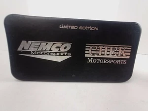Autógrafos dobles Nemco Motorsports edición limitada Joe y John Nemechek - Imagen 1 de 9