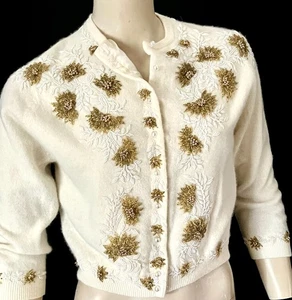 Suéter cárdigan de mezcla de angora con cuentas rojas lápiz labial de los años 50, 60, P/S, VLV, excelente - Imagen 1 de 7