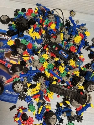 Learning Resources Gears Lot  M Gears Ler8164 Toy Building Lot - Image 1 of 4