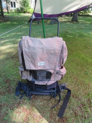 VTG LL Bean FULL Hiking Backpack Aluminum External Frame Padded Waist Belt Khaki - Изображение 1 из 4