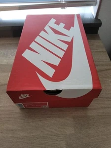 Nike Dunk Low Retro Premium University Red /Light Silver/White/Black UK6.5 - Picture 1 of 6
