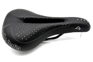 Selle Italia Flow Ladies Bike Saddle Black 260mm x 160mm Ergo Comfort Black - Picture 1 of 4