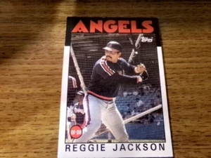 1986 Topps 700 Reggie Jackson California Angels Baseball Card - Picture 1 of 2