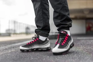 Nike Air VaporMax 95 'Hot Red' AJ7292-101 Hombres Talla 10.5 Retro - Imagen 1 de 7