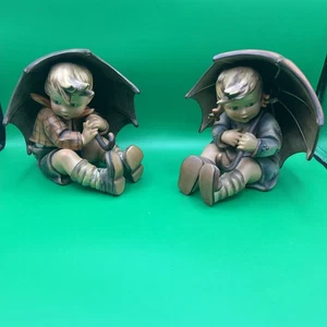 Hummel "Umbrella Boy & Girl” c1951, # 152 A & B 8"  figurines Pair  Full B TmK 2 - Picture 1 of 13