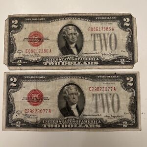 US CURRENCY: Lot of Two $2 Dollar Bills 1928D 1928G Red Seal COBM-486