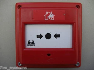 Call point Menvier MBG617 resistente alle intemperie £14,40 - senza scatola di montaggio - solo frontale - Foto 1 di 3