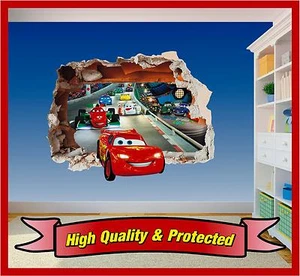 Autos Loch in der Wand - Lightning McQueen 3D bedruckter Vinyl Aufkleber Aufkleber Kinder - Bild 1 von 2