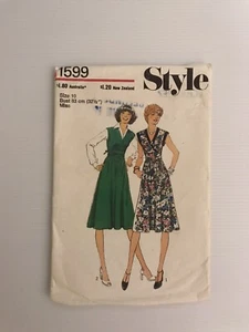 Style 1599 Vintage 70s Sewing Pattern Dress or Pinafore - Picture 1 of 7