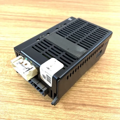 03 04 Módulo de control de luz Ford Crown Victoria 4W7T-13C788-AB Foto 1 de 4