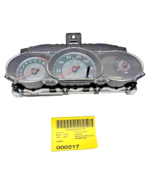 2009 Nissan Versa velocímetro painel de instrumentos medidor 210K milhas fabricante de equipamento original - Imagem 1 de 4