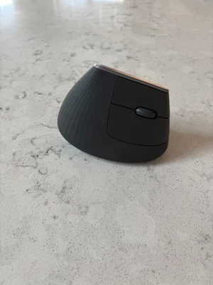Mouse inalámbrico ergonómico avanzado vertical Logitech MX Foto 1 de 4