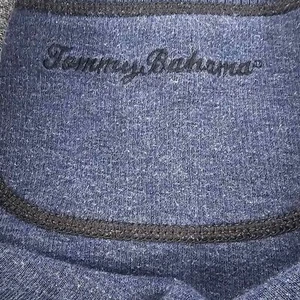 Suéter Tommy Bahama gris manga larga para hombre - grande. - Imagen 1 de 7