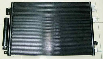 Condensador de aire acondicionado TYC 3948 para Chrysler 300 3,6 L/5,7 L de alta resistencia modelos 2011-2015 Foto 1 de 2