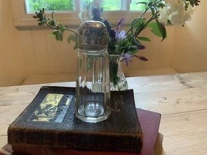vintage glass sugar shaker - Picture 1 of 7