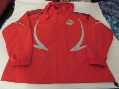 AUTHENTIC ADIDAS TORONTO FC MLS RAIN JACKET MEN XL + NWT ADIDAS HAT MRSP $29.99 Cover