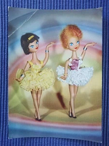 Postal antigua postal postal muñecas de moda muñecas bailarinas bailarinas vestidos - Imagen 1 de 2