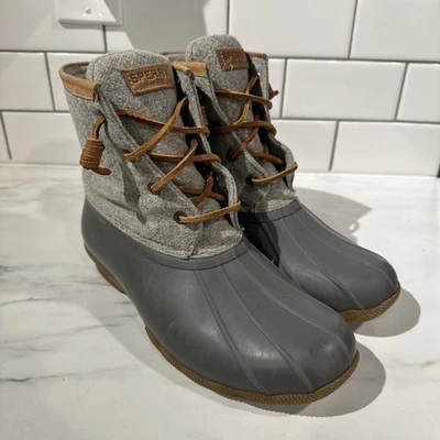 Sperry Women's Saltwater Duck Rain Boots, Size 8.5 - Image 1 of 4