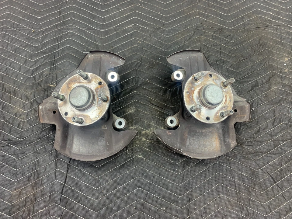 Mazda Miata 1999-2002 OEM buje de nudillo delantero izquierdo derecho no ABS no deportivo *leer* Foto 1 de 4