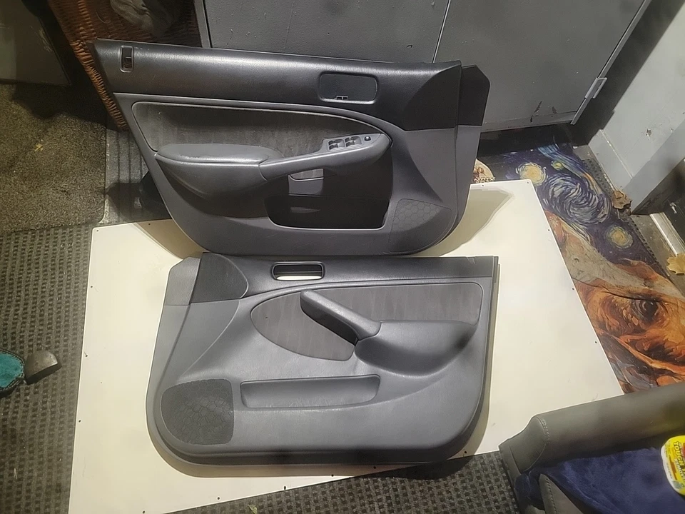 96-00 HONDA CIVIC DX LX EX COUPE DRIVER & PASSENGER DOOR PANEL SET OEM - Image 1 of 4