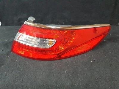 2011 现代 Azera Grandeur 后尾灯 92404 3V000 — 第 1/4 张图片