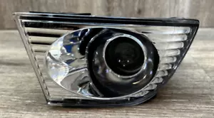 2001-2005 Lexus IS300 LH Fog Light Lamp ASSY OEM - Picture 1 of 8