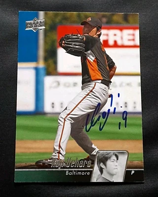 KOJI UEHARA ORIOLES RED SOX STAR CLOSER SIGNED AUTOGRAPHED BASEBALL CARD Foto 1 de 2