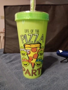 Teenage Mutant Ninja Turtles "Pizza Party" Color-Changing Plastic Tumbler - Picture 1 of 1