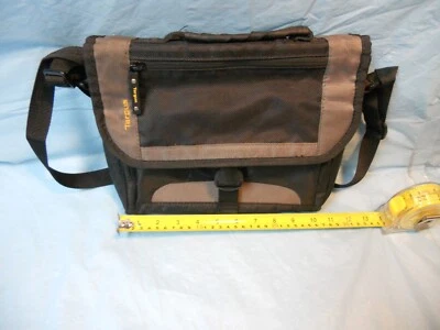 Targus CityGear style, Black & Gray 15" Notebook Messenger Laptop Shoulder Bag - Image 1 of 4