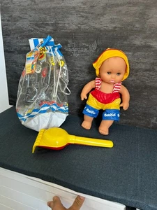 Babisol Furga Doll Tans In The Sun With Beach Bag And 2 Shovels - Picture 1 of 9